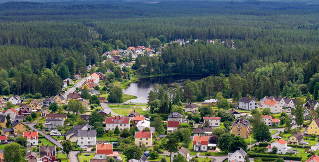 Shutterstock 1780866743.